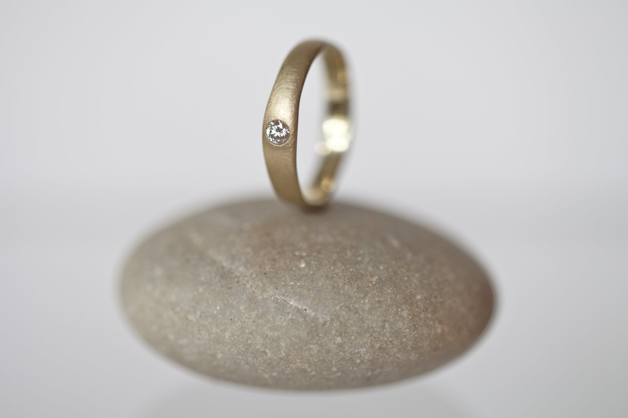 Wedding rings with inset diamonds hotsell
