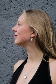 <transcy>Dewdrops Silber
 Ohrringe hängend</transcy>