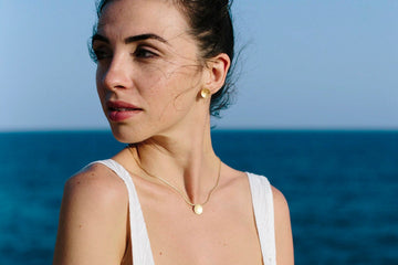 Gold-plated Disc Necklace – Medium