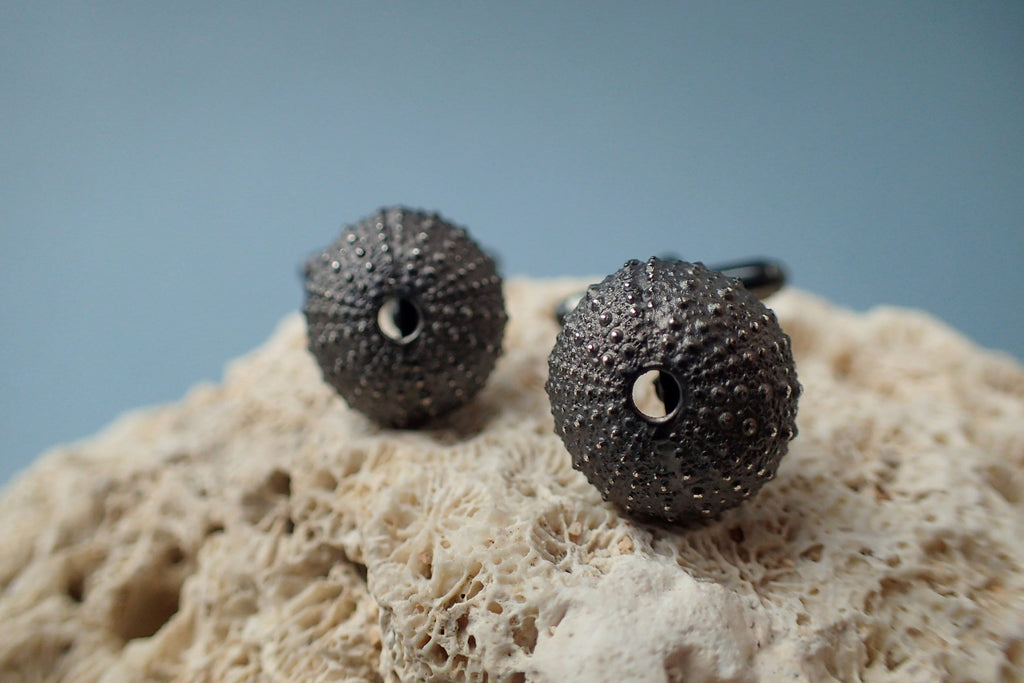 Anthracite Ocean Cufflinks. Cirer, jewelry from the sea